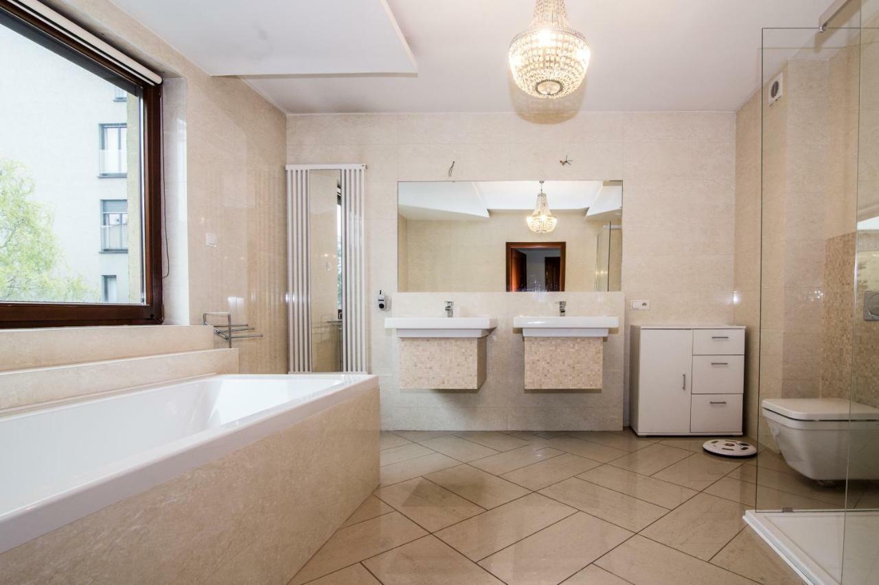 Apartment Hierowskiego 60g